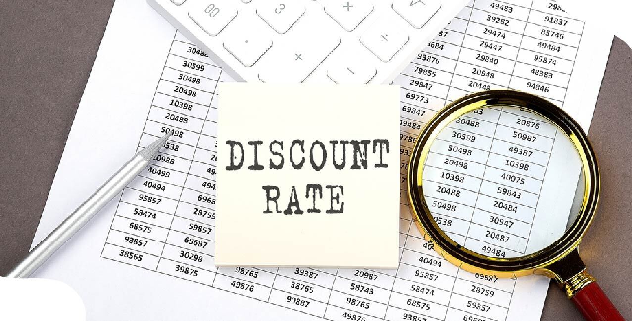 What is the discount rate? Usage in valuation and monetary policy.