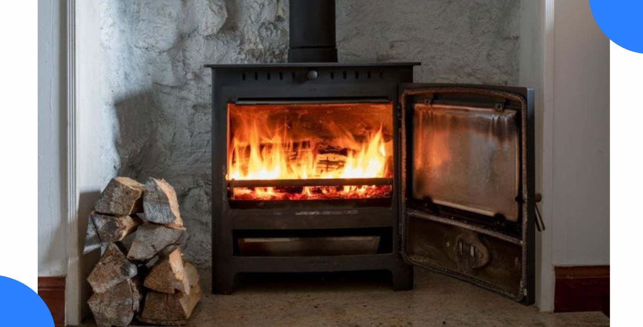 “Vanta Vaarpu”, a novel protest with a firewood stove, held against the latest hike in domestic LPG price