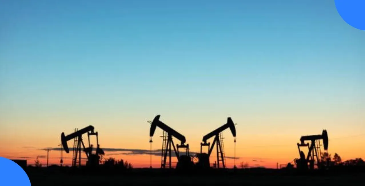 Oil Jumps After Trump’s Iran Warning, India Faces Fresh Fuel Price Pressure